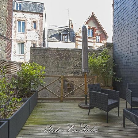 La Venelle Du Bassin Apartman Honfleur Kültér fotó