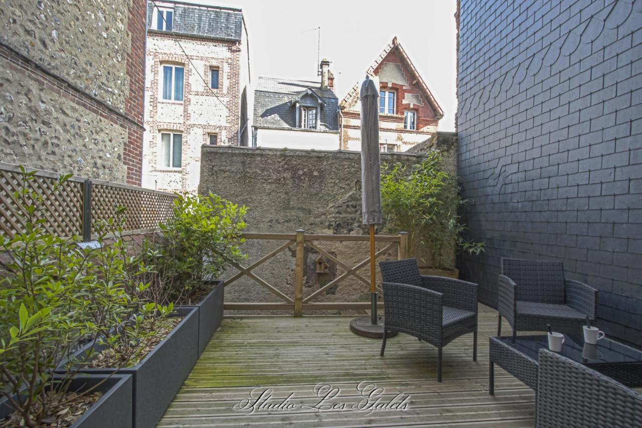 La Venelle Du Bassin Apartman Honfleur Kültér fotó