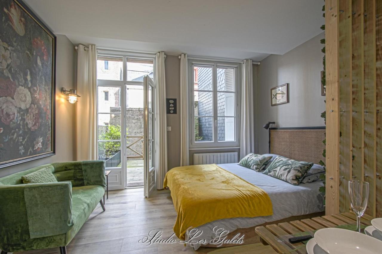 La Venelle Du Bassin Apartman Honfleur Kültér fotó