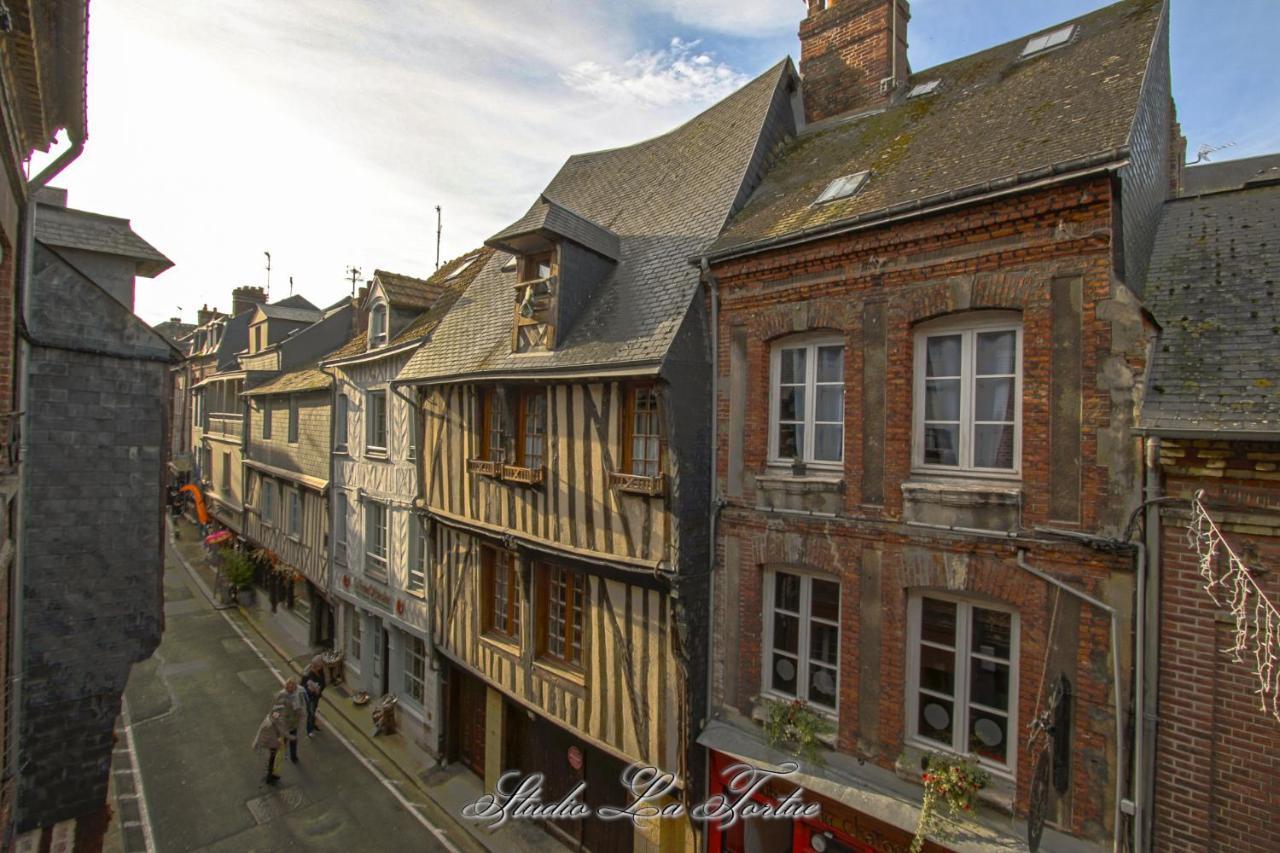 La Venelle Du Bassin Apartman Honfleur Kültér fotó